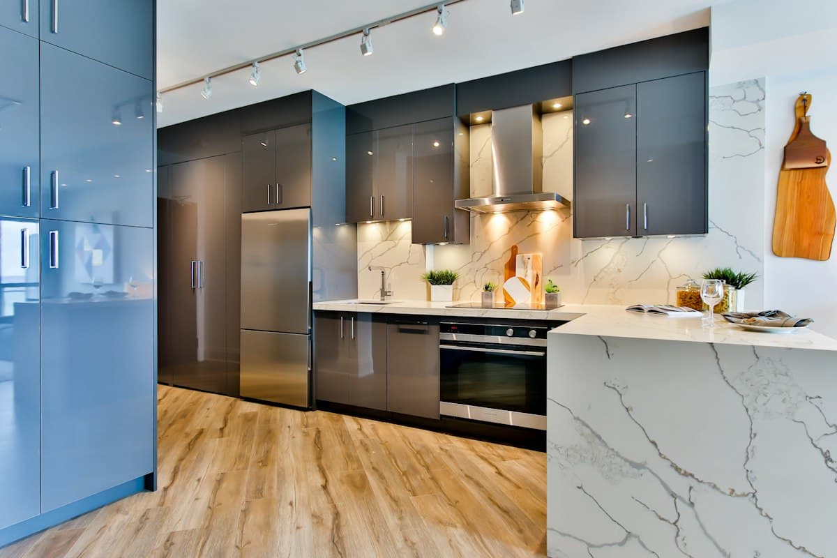 Spotless kitchen island and cabinetry ready for move-in inspection